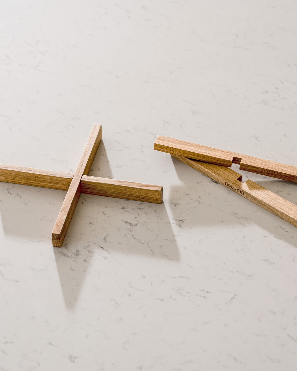 Iks Trivet