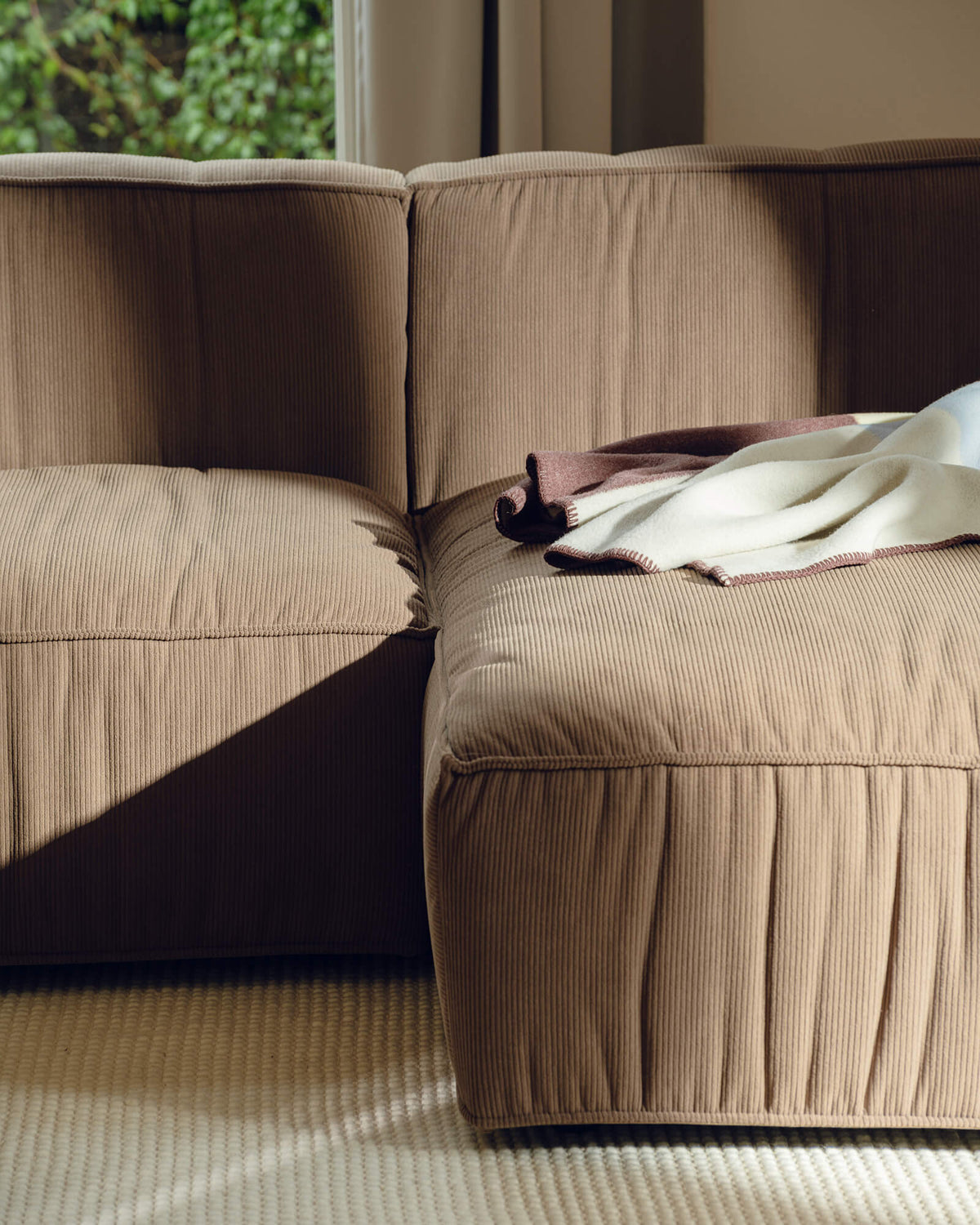 Lobi 4-Seater Sofa