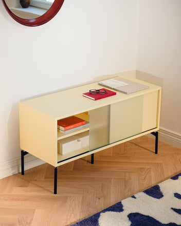 Met Mini TV Stand