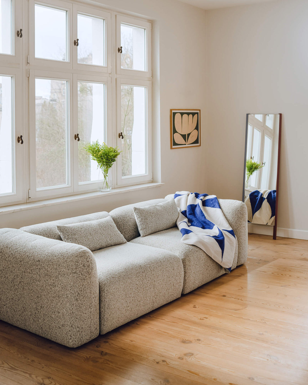 Yaro 4-Seater Sofa